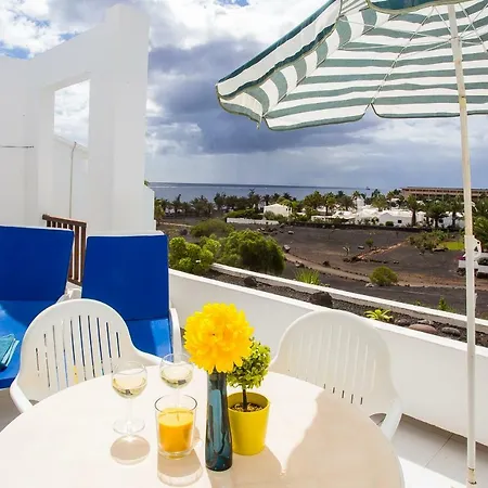 Camel's Spring Club *