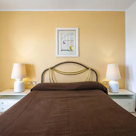 Camel's Spring Club Apartment *