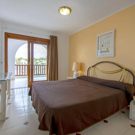 Camel's Spring Club Apartment