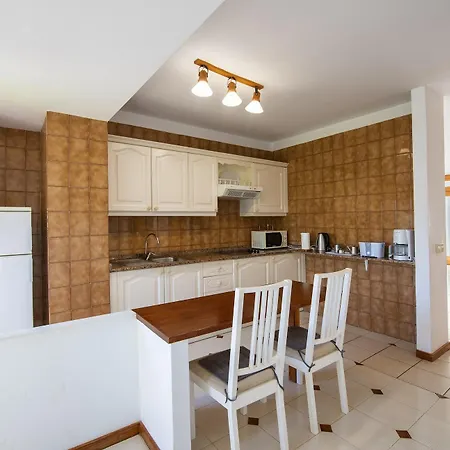 骆驼温泉俱乐部酒店 科斯塔特吉塞