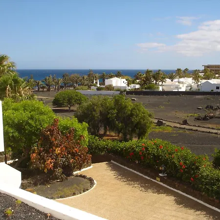 Camel's Spring Club アパート *